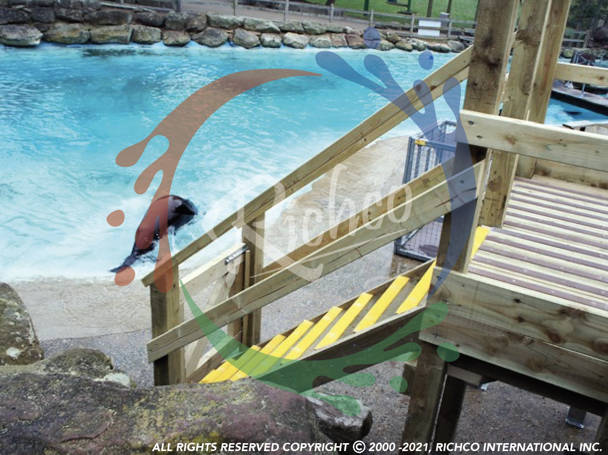 Richco Flooring at Chessington World of Adventures - Seal Enclosure - Dino Grip Non-Slip Products 
